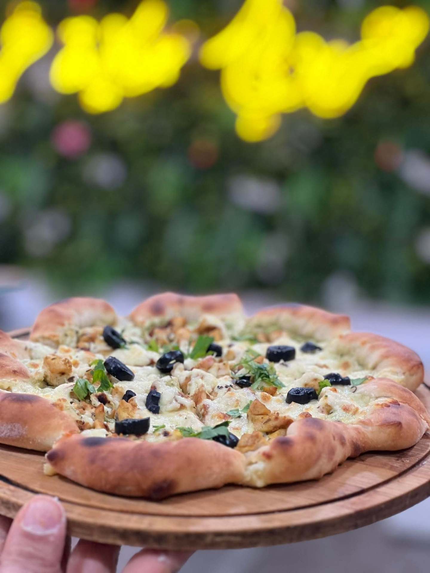 Pizza blanche · poulet